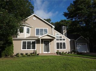 31 Tara Ln, Barnegat, NJ 08005