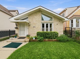 6237 S Tripp Ave, Chicago, IL 60629