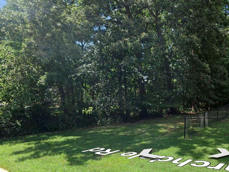 2nd image of Larchdale Rd