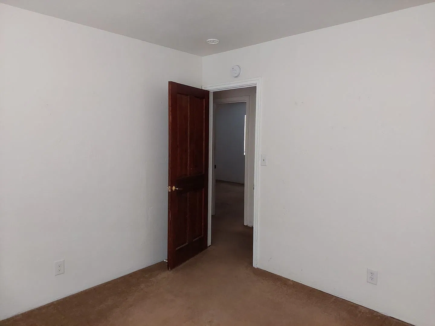 *Long Term Rental* — Photo 4