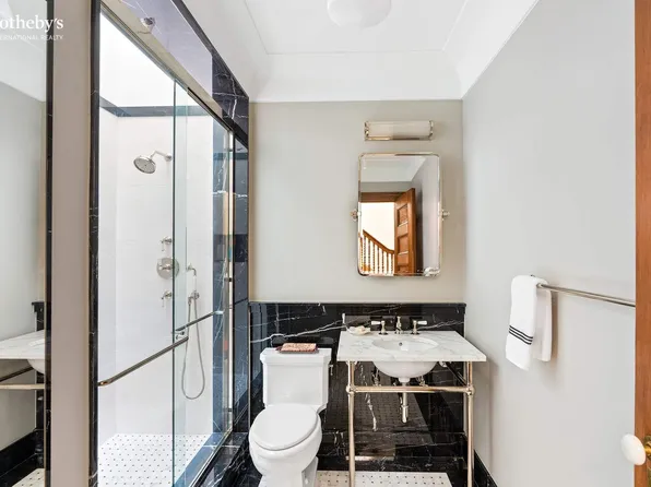 265 West 139th Street image 17 of 24