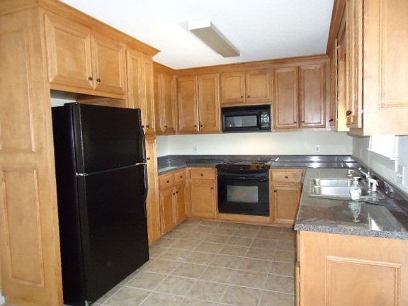 4th image of 4345 Dockside Dr