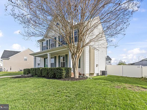4th image of 45642 Taras Ct