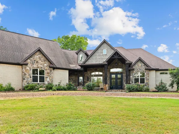 320 Round Mountain Rd, Conway, AR 72034