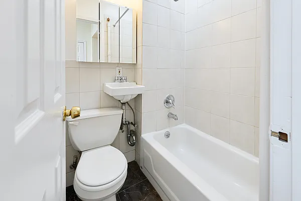 Rented by Owner | media 26