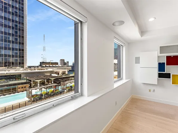 1505 Elm St APT 1003, Dallas, TX 75201