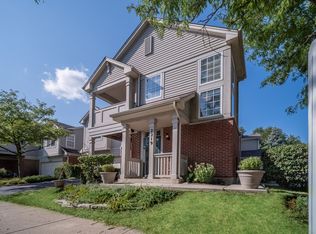 2219 Rockefeller Dr #2219, Geneva, IL 60134