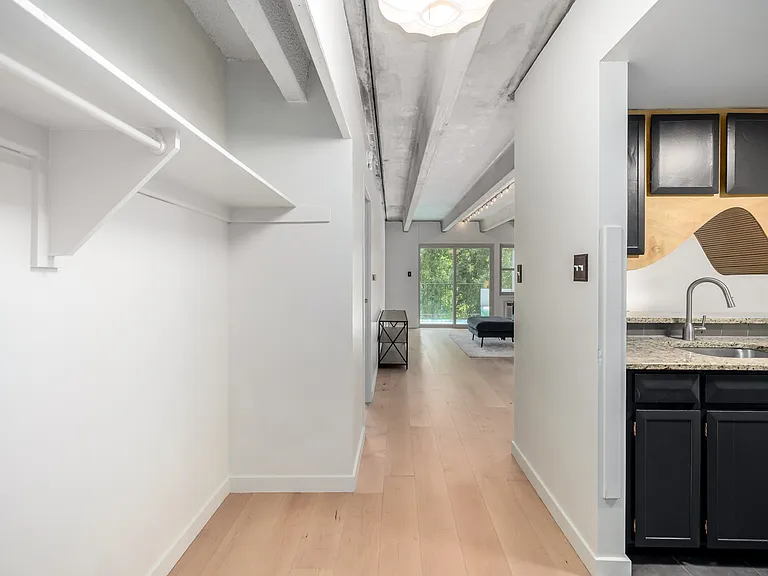 1265 Elizabeth St #305 — Photo 23