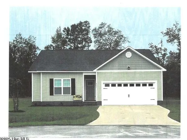 319 E Theriault Court, Jacksonville, NC 28540