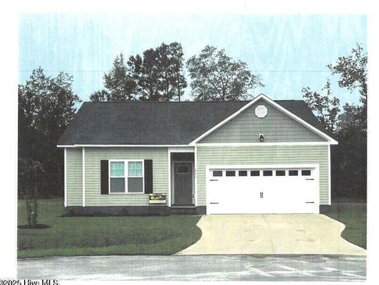319 E Theriault Court, Jacksonville, NC 28540
