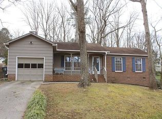 205 Northclift Dr, Raleigh, NC 27609