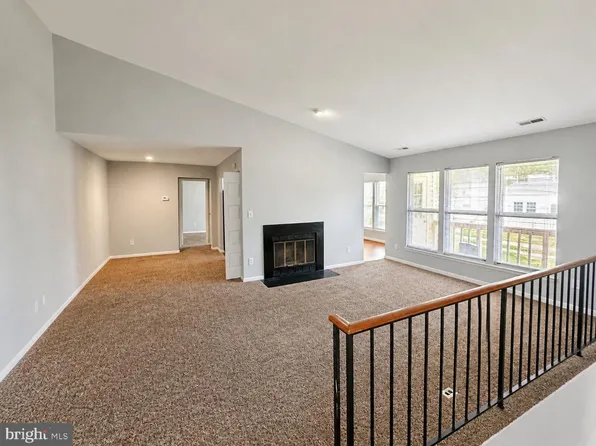 19916 Appledowre Cir #136, Germantown, MD 20876