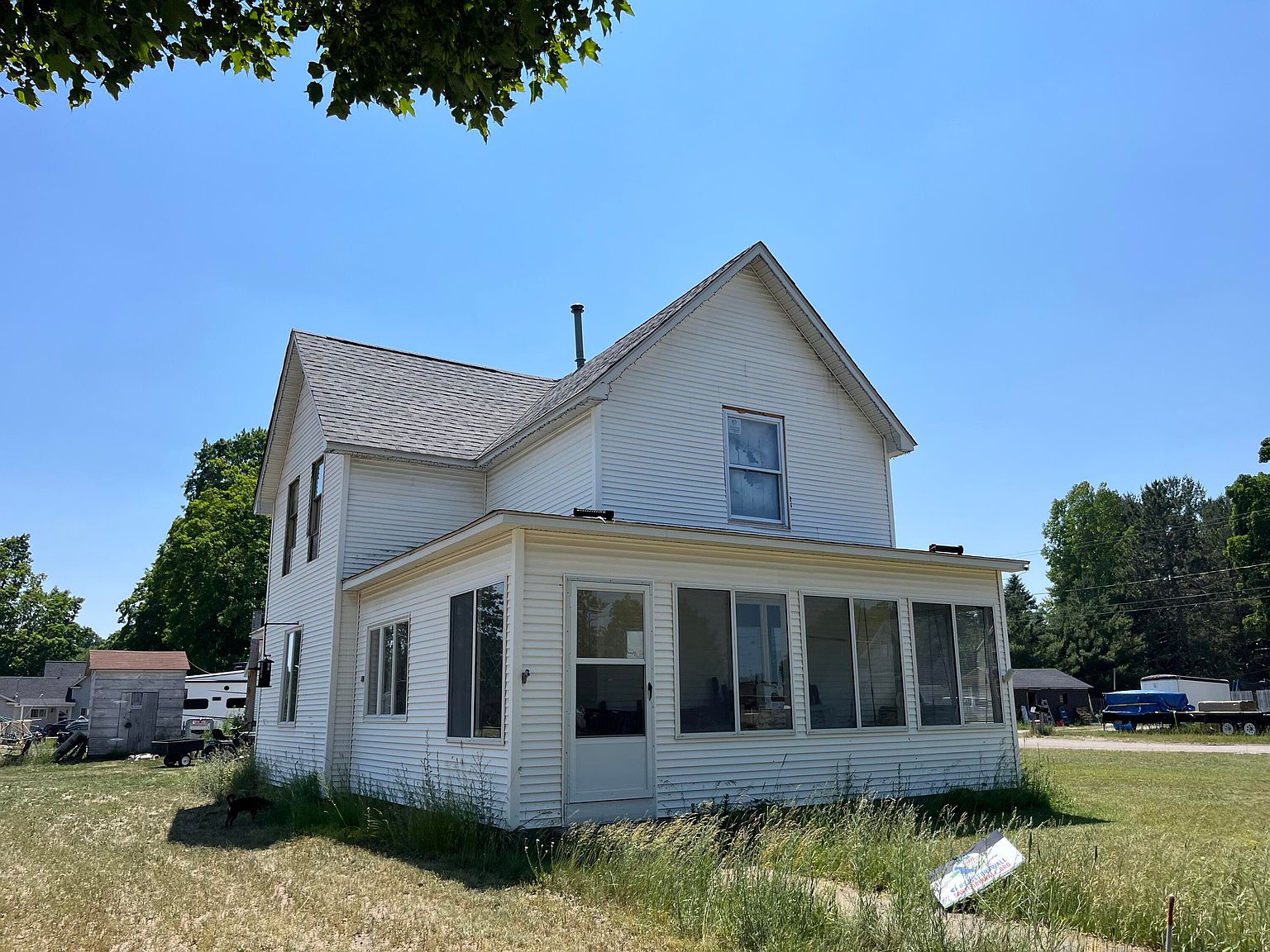 410 W Main St, Vanderbilt, MI 49795 Zillow