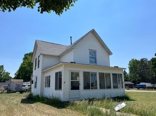 410 W Main St, Vanderbilt, MI 49795