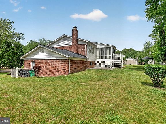 2nd image of 4908 Procopio Dr