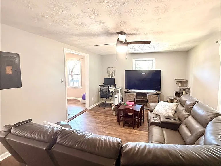 5313 N Sumac Cir — Photo 18