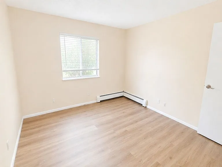 55 E Chenango Ave — Photo 6