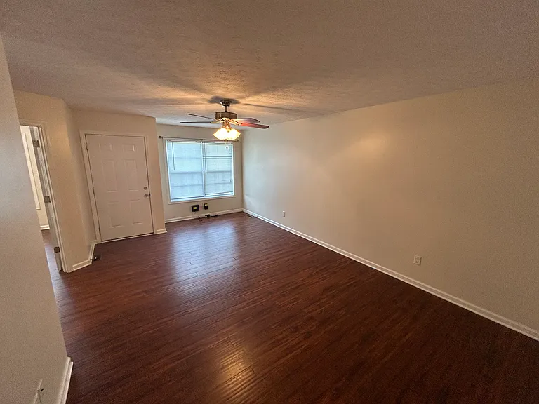 2701 Bowling Green Rd #2701 — Photo 9