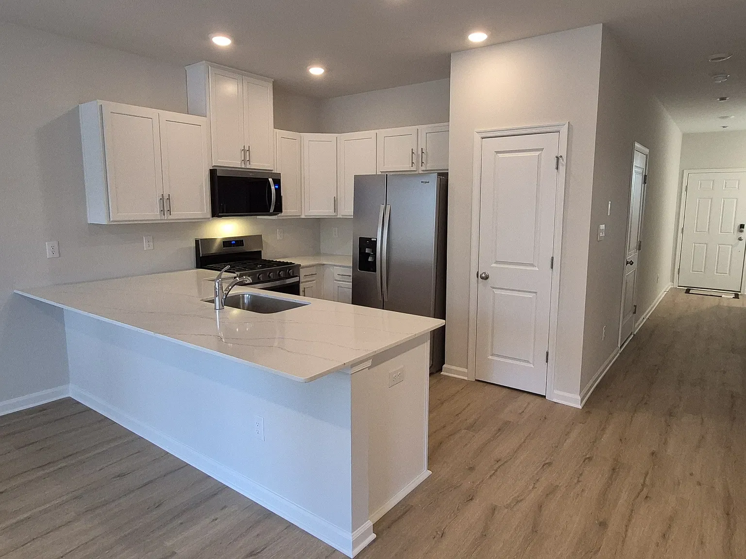 18 Reagan Drive - 1 — Photo 3