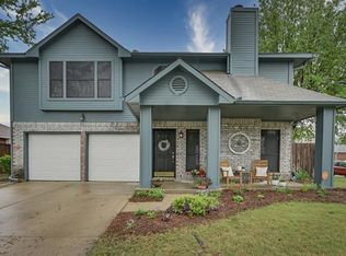 7100 McCoy Dr, Watauga, TX 76148