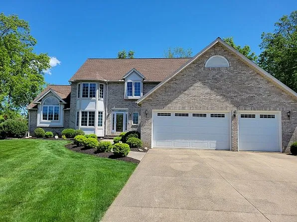 6229 Hastings Dr, Seven Hills, OH 44131