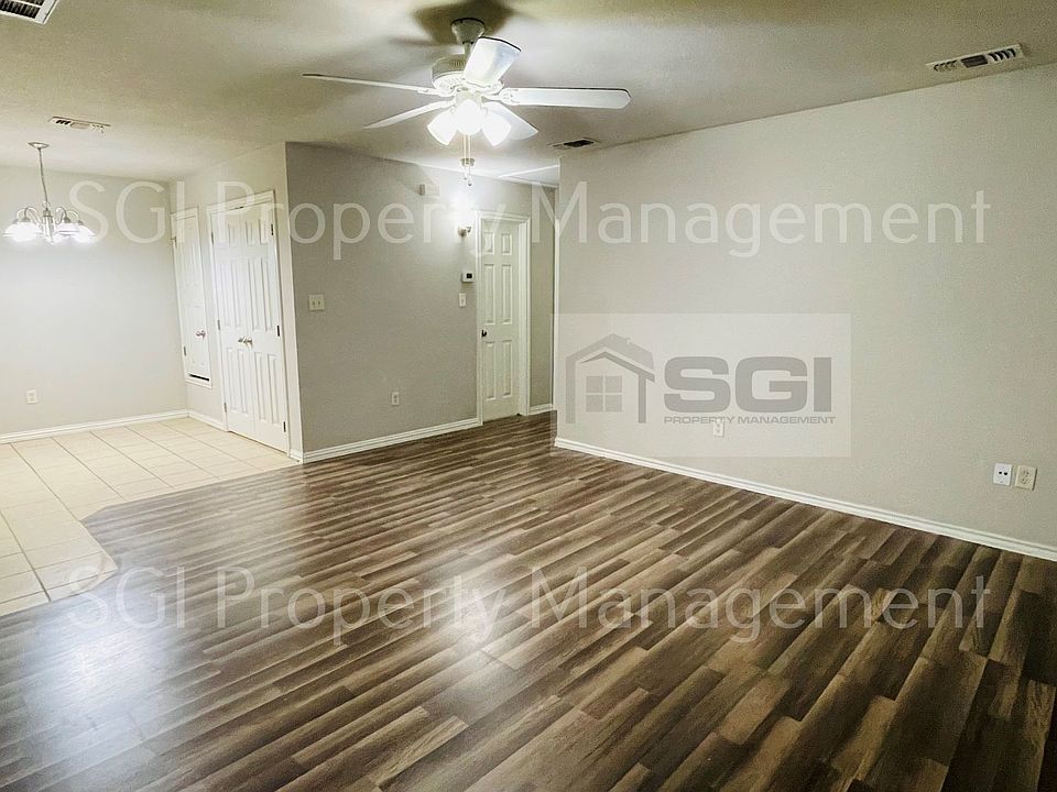 Interior living area_12302022