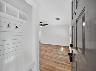 341 W Coleman Blvd Unit G, Mount Pleasant, SC 29464