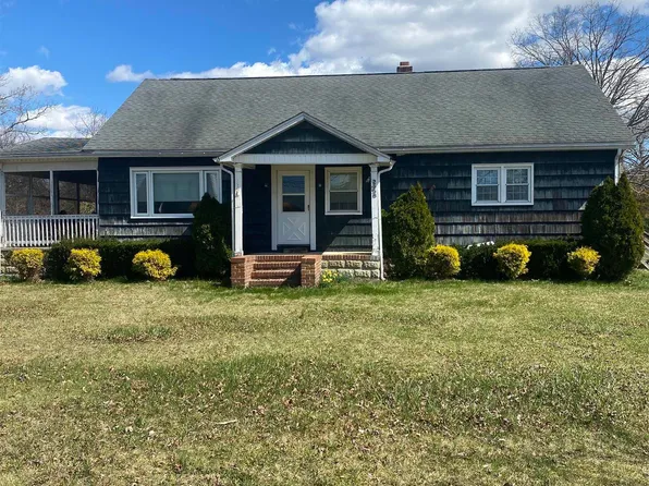 2558 Ridge Ave, Egg Harbor Township, NJ 08234