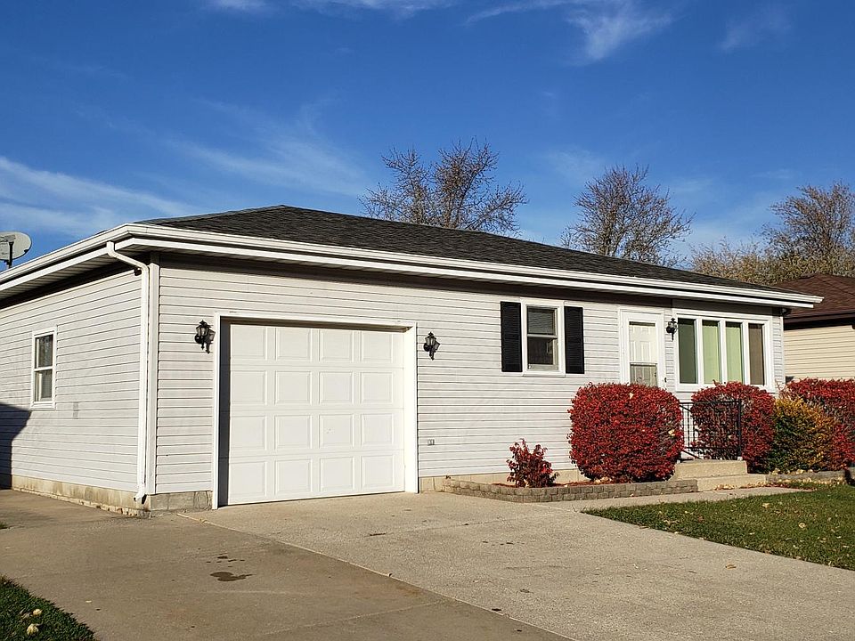 Exterior Front - double-wide driveway