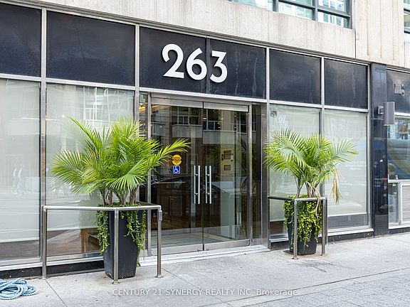 3rd image of 263 Wellington St W #306