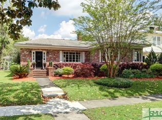 38 E 55th St, Savannah, GA 31405