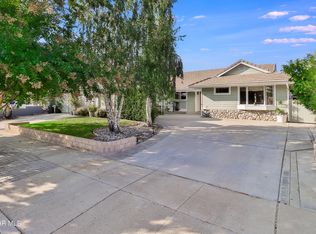 3853 Hartung Ct, Thousand Oaks, CA 91320