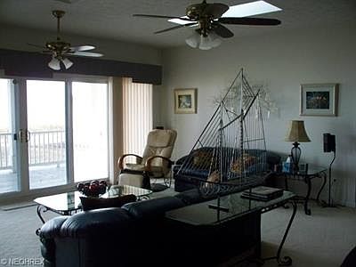 4th image of 4804 Bay Shore Dr