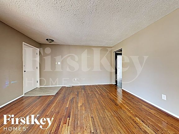 4th image of 14423 Foxgate Ct