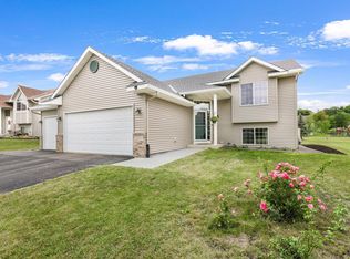 2319 Coldwater Xing, Mayer, MN 55360