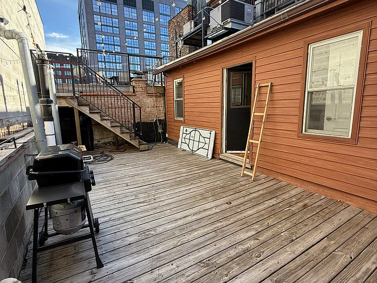 1111 W Randolph St #2 — Photo 29