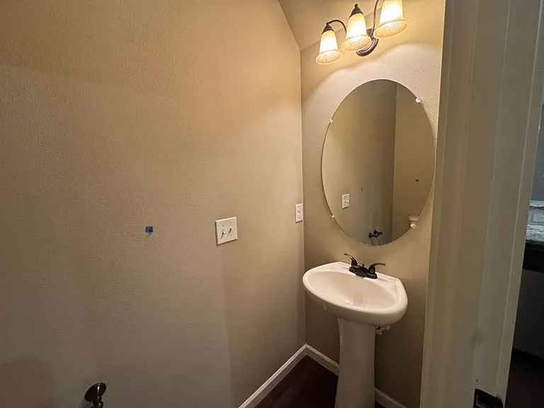 2706 NE 130th Ct — Photo 25