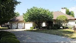 1st image of 8735 Carlisle Ct