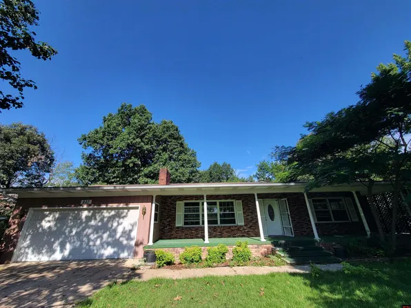 227 Remington Cir, Mountain Home, AR 72653
