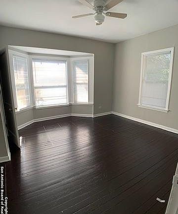 4th image of 124 Arlington Ct APT 3