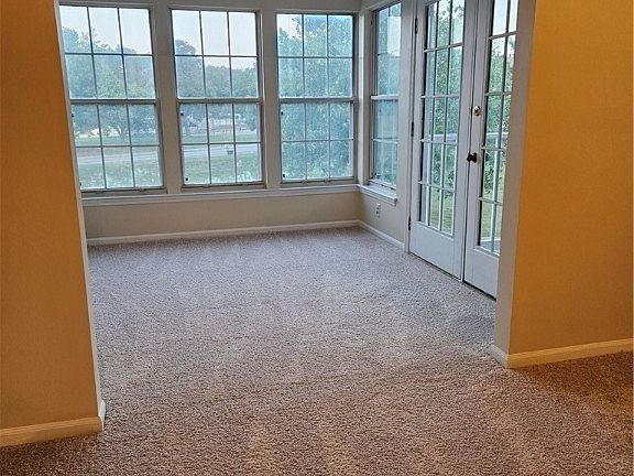4th image of 10211 Wolfe Manor Ct Unit 711