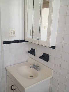 3rd image of 3989 51st St