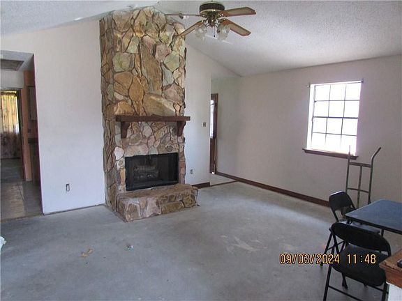 5th image of 7853 Briarwood Dr