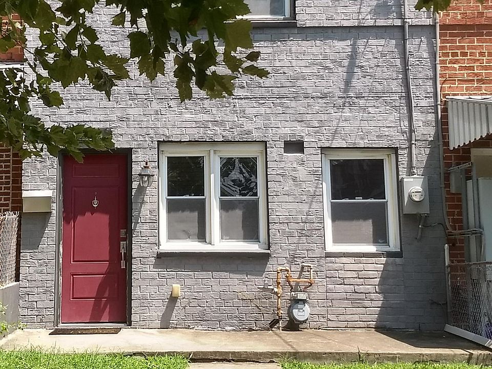 2nd image of 2207 14th St NE