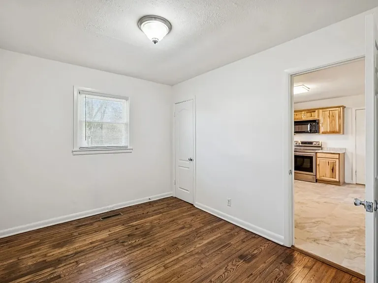 605 Mac St — Photo 7