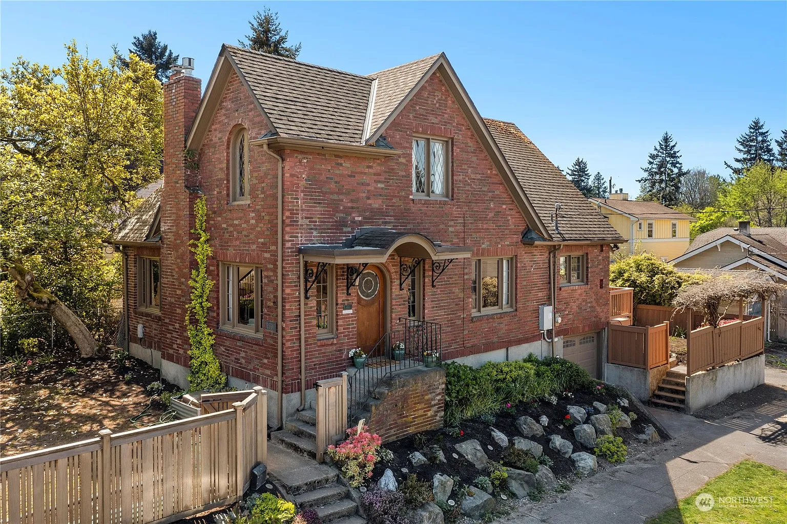 2701 38th Avenue SW photo 1