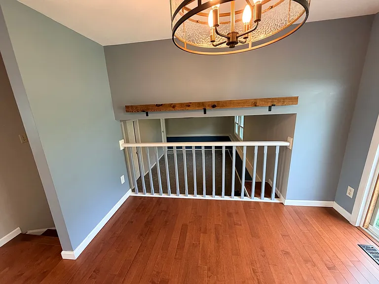 5561 Imperia Ln — Photo 21