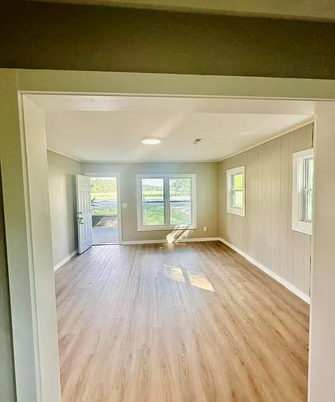 1611 Beaverdale Rd NE — Photo 12