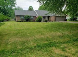 4036 S Crestview Ln, Terre Haute, IN 47805