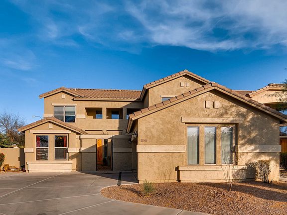 4th image of 2001 S Holguin Pl